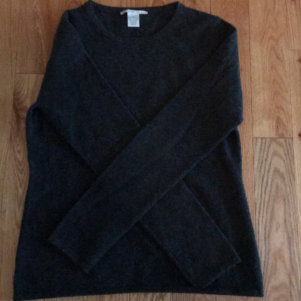 100% cashmere sweater